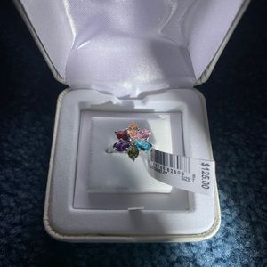 *New* Flower Ring